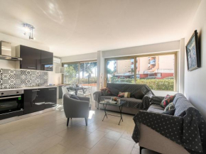 Apartment Le Méditerranée-3 by Interhome